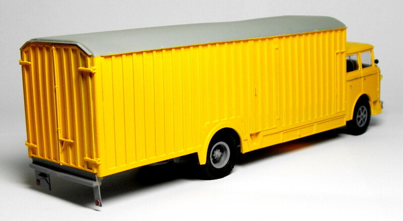 MAC Škoda 706 RTD Stěhovací vůz 1:43 